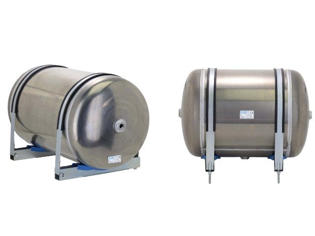 ALUMINUM  AIR TANKS